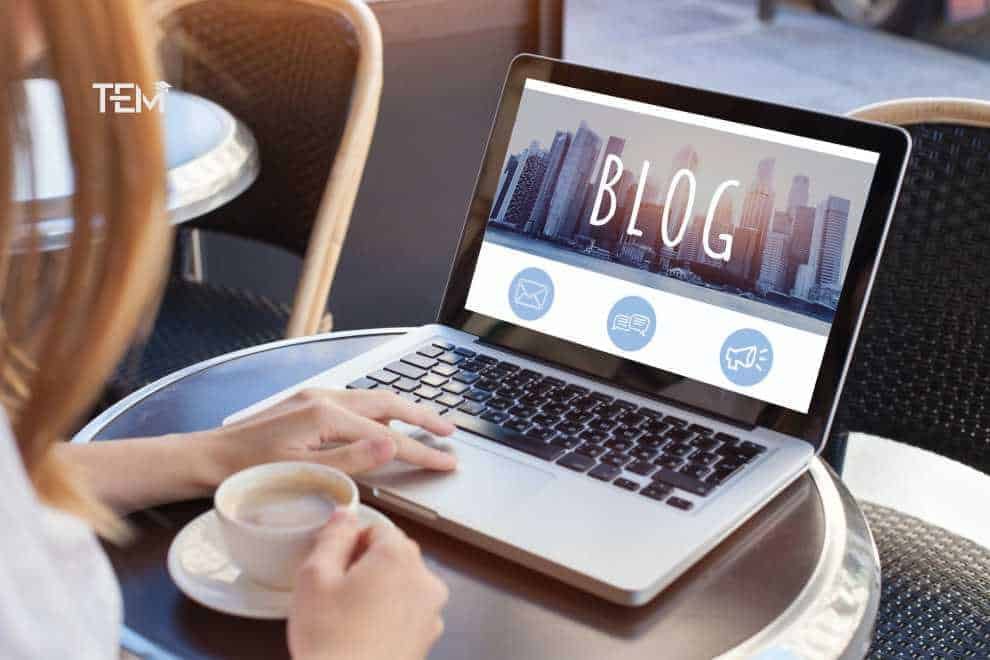 Blogging/freelance writing Hobbies For College Students