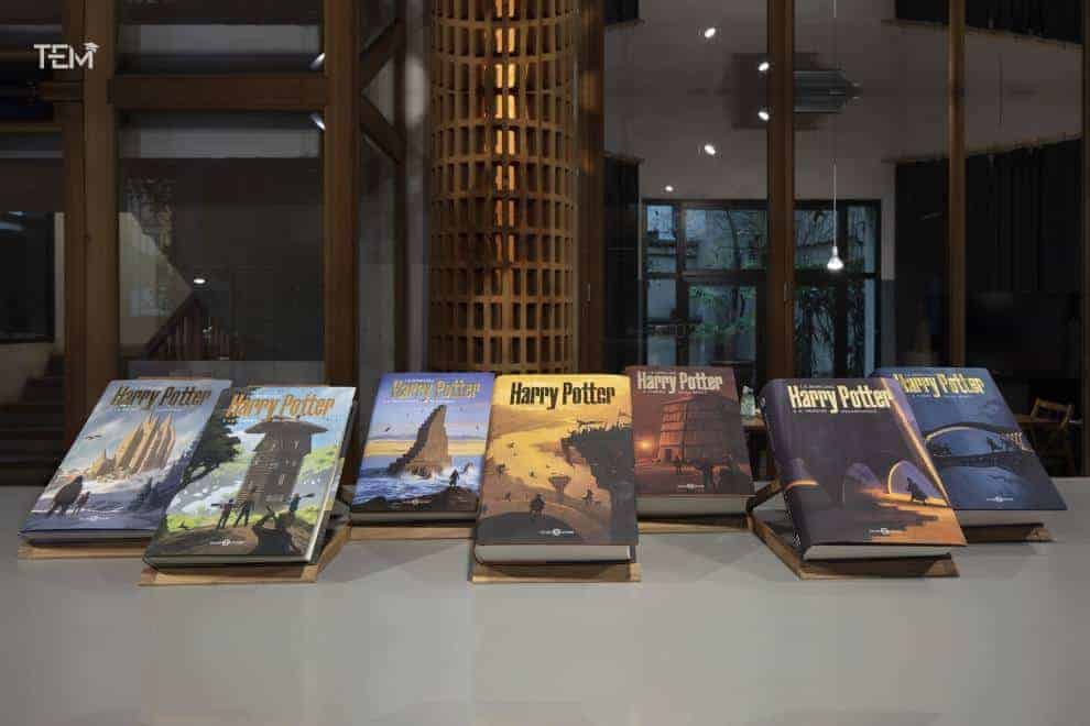 Myths, stories, and folklore were all part of fantastic works, but modern fantasy literature decisively distinguished itself. Modern Fantasy Literature